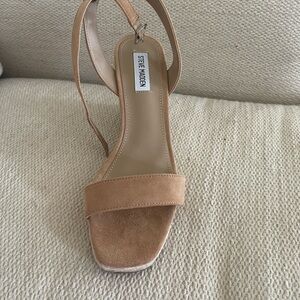 Steve Madden sandals size 10